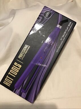 Hot Tools 3/8” ceramic tourmaline salon flat iron